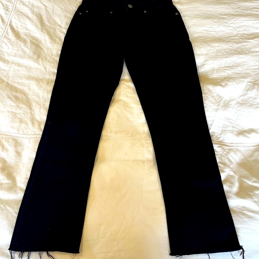 Black stretchy jeans 👖; comfortable